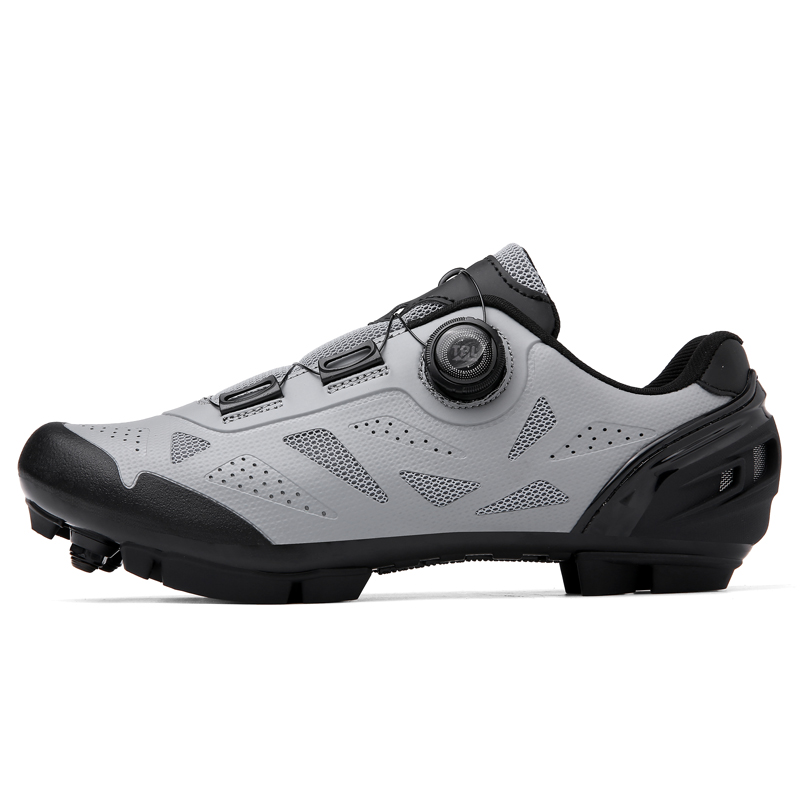 Scarpe da ciclismo piatte MTB  - Road Bike Cleats recensione e prezzo