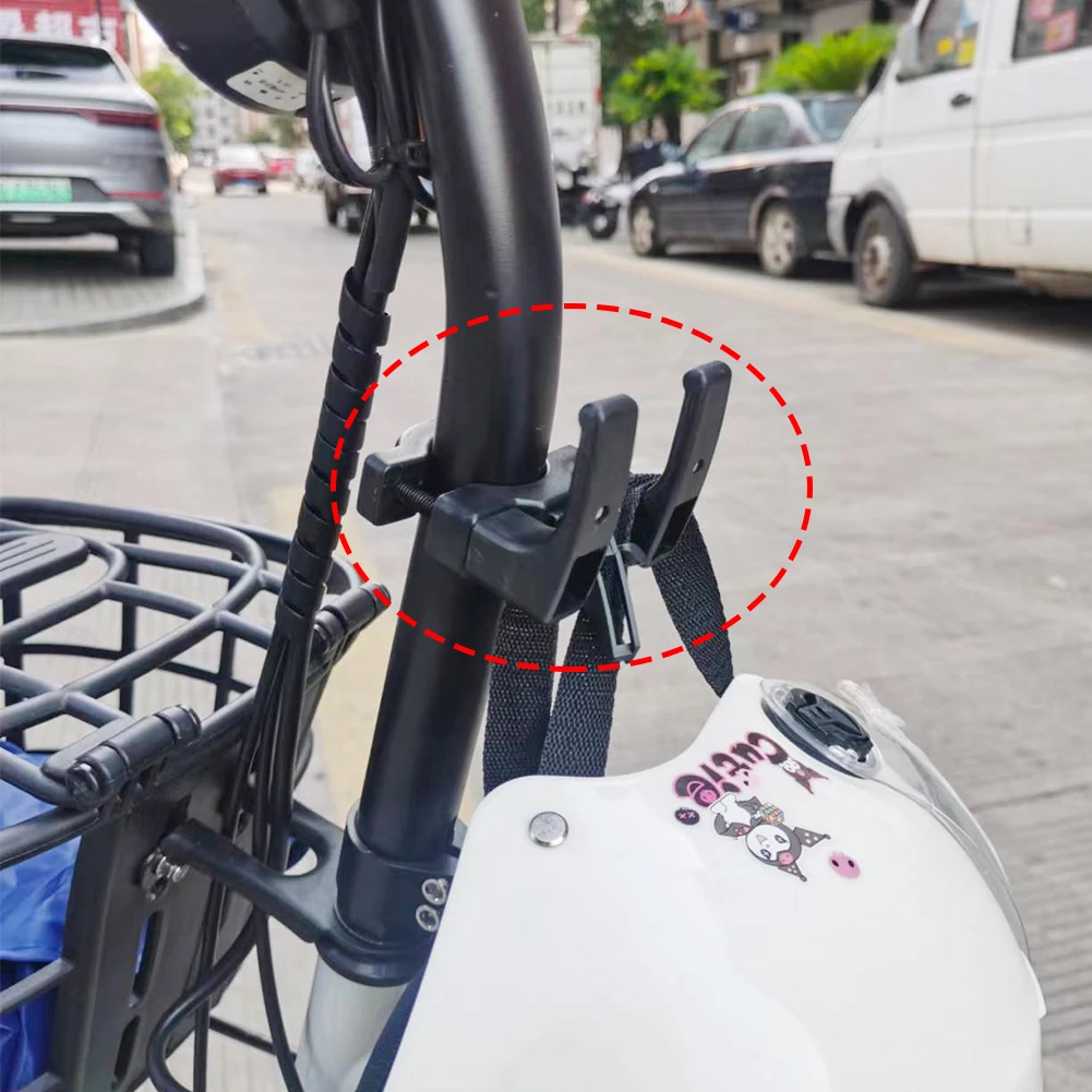 Ganci per Accessori Casco Moto - Cycling Gear Hanger recensione e prezzo
